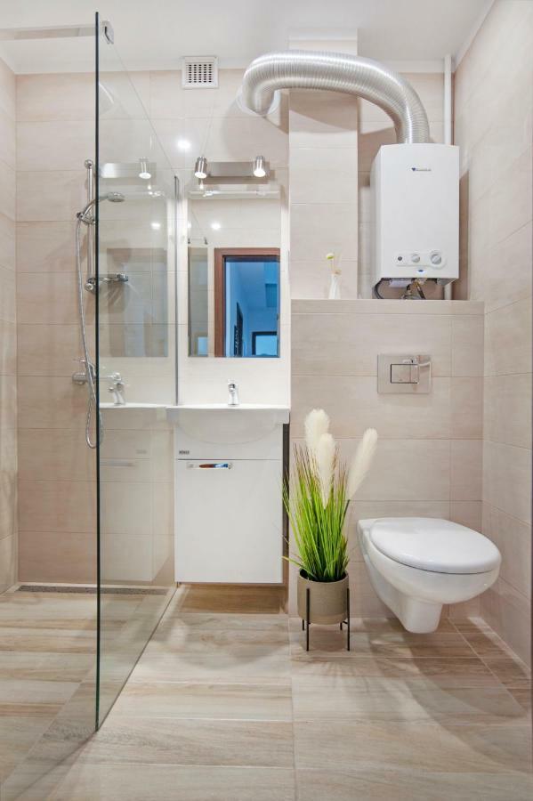 דירות צ'סטוצ'ובה Apartament Sowa מראה חיצוני תמונה